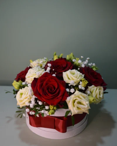 Gyengéd érintés rózsabox